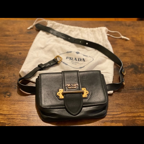 Belt bags Prada - Nylon belt bag with logo detail - 2VL132973002